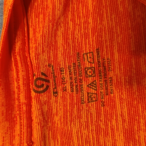 Champion XL orange top - Picture 2 of 2